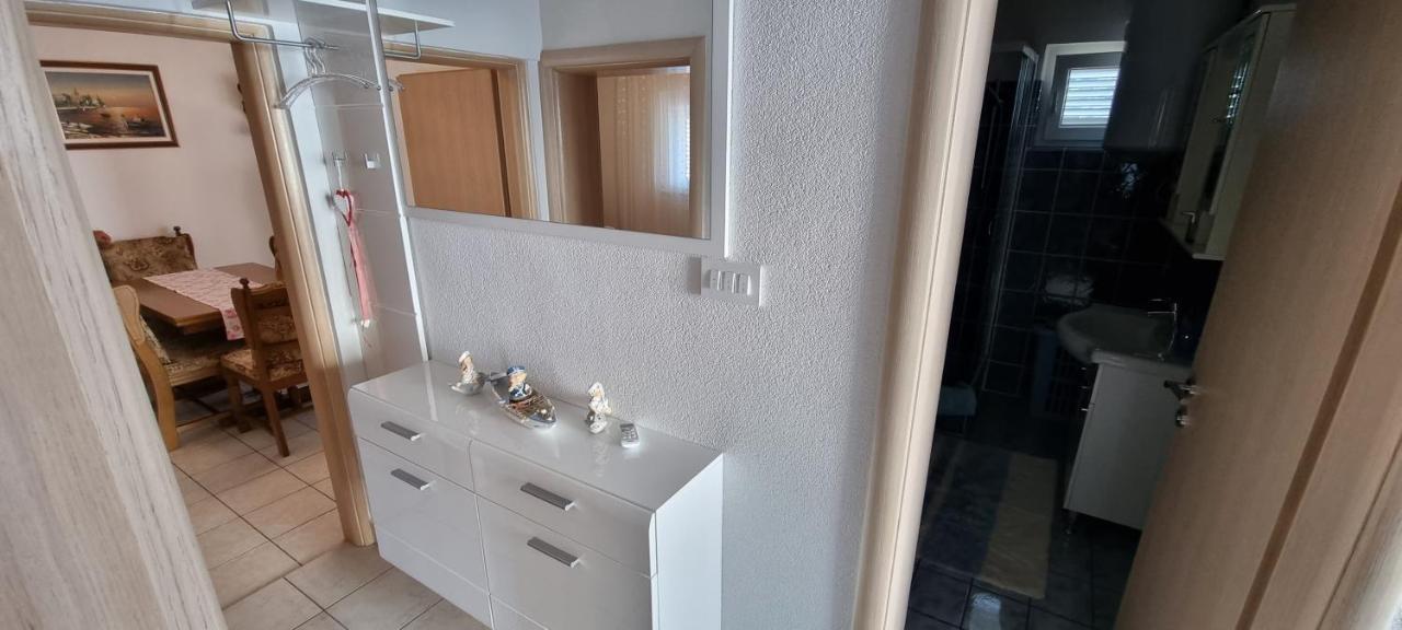 Apartments Juric Privlaka  Eksteriør billede